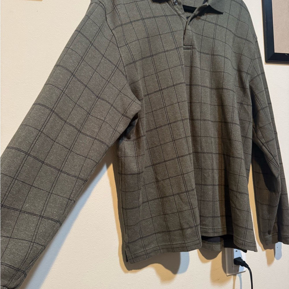 Men’s or Oversized Women’s Plaid Arrow Classy Pullover